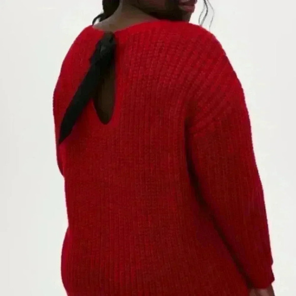 Torrid Red Cable Knit Sweater Black Satin Tie 2 2X 18/20 - Picture 1 of 8